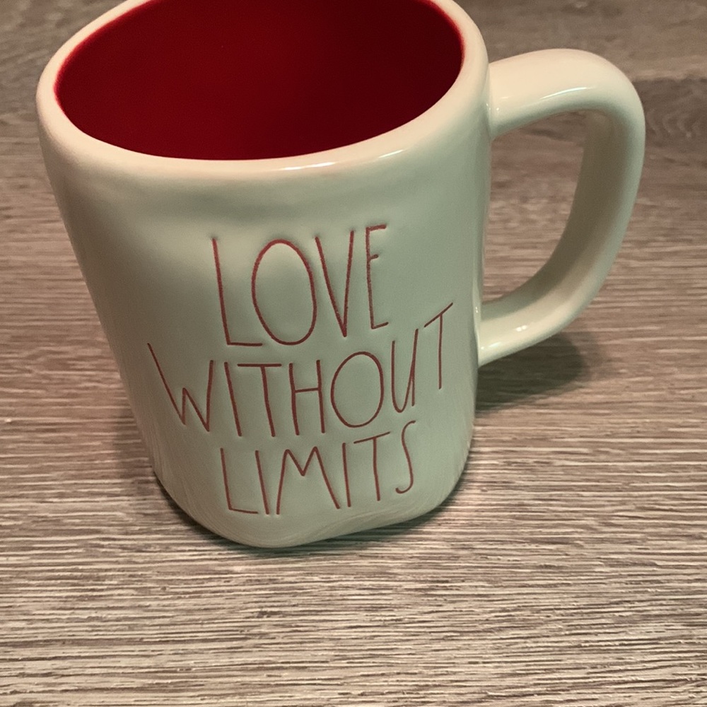 TT: Rae Dunn Love Without Limits Mug - Picture 2 of 4